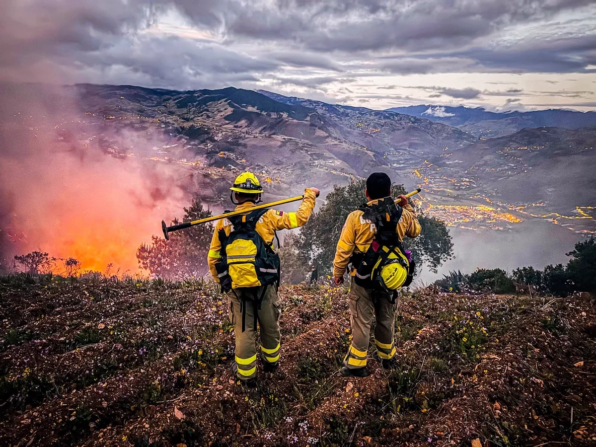 Atención 24/7 — Cuerpo de Bomberos Paute
